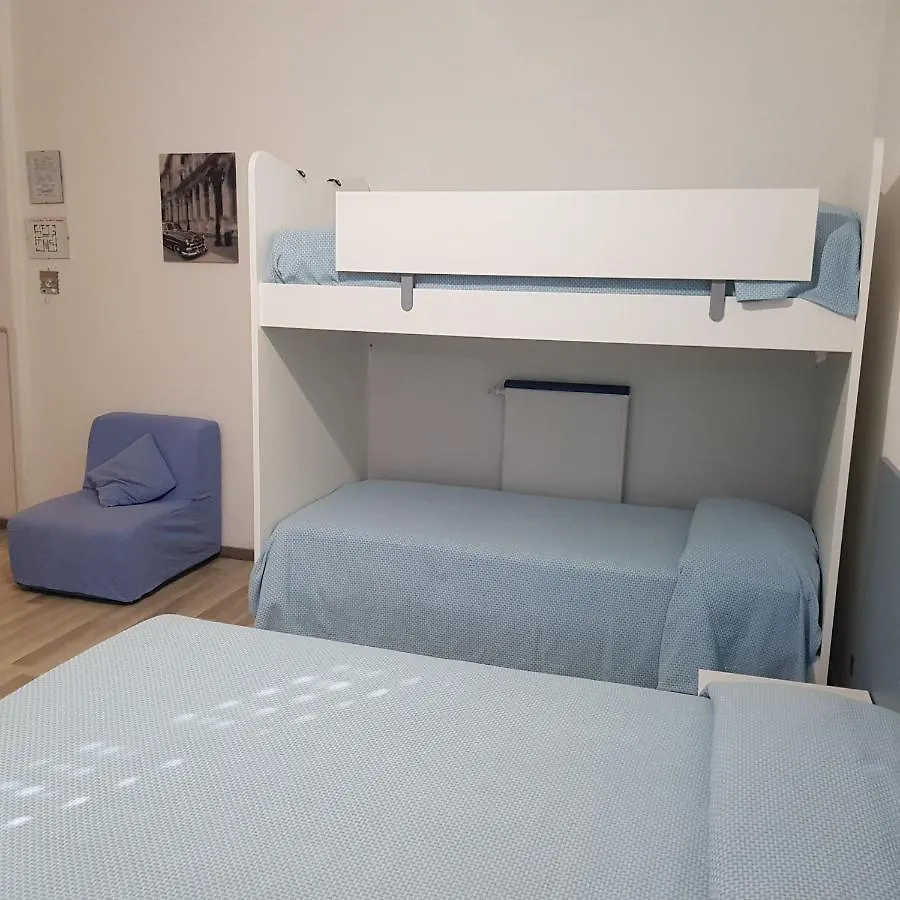 ** ホテル Albergo La Marinella ヴァラッツェ イタリア